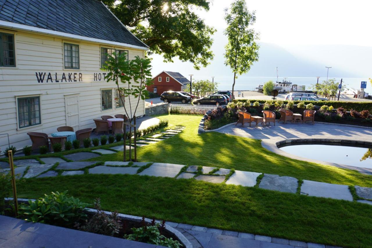 Walaker Hotel Solvorn Kültér fotó
