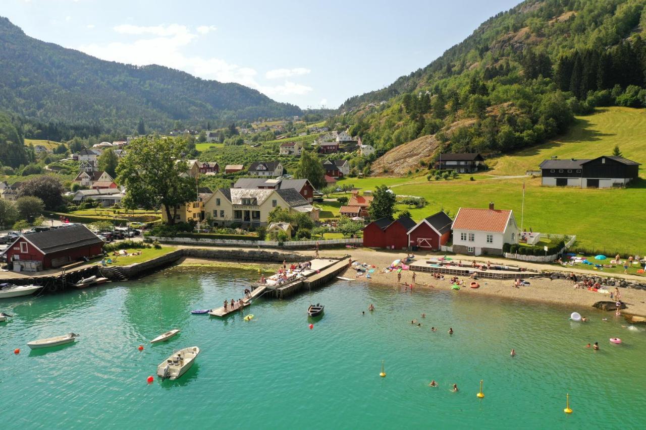 Walaker Hotel Solvorn Kültér fotó